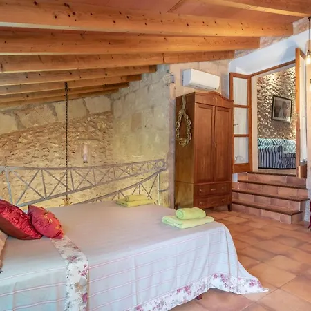 Sa Vinyoleta Villa *